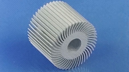 非標鋁型材加工-散熱器